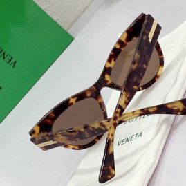 Picture of Bottega Veneta Sunglasses _SKUfw39896181fw